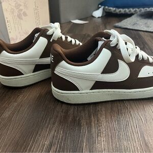 Nike Brown & White Low-Profile Sneakers